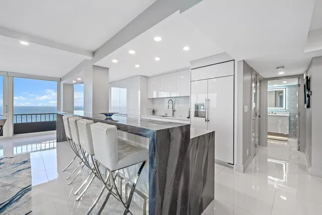 Water Glades Unit 19c photo 13