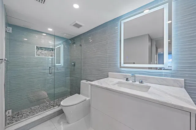 Water Glades Unit 19c photo 25
