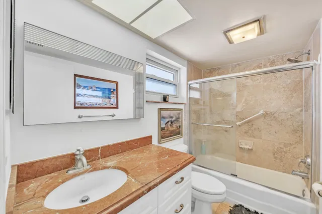Unit 4120 photo 30