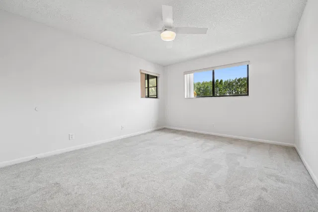  Unit 192 photo 14