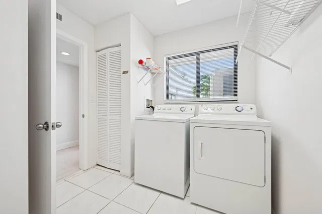  Unit 192 photo 20