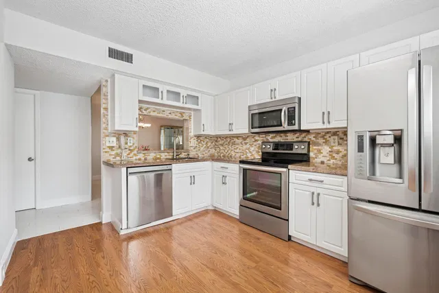  Unit 192 photo 31