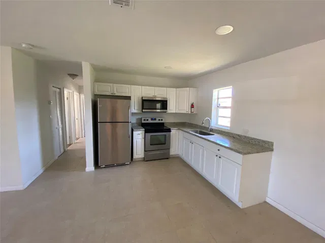West Palm Beach Residence photo 3