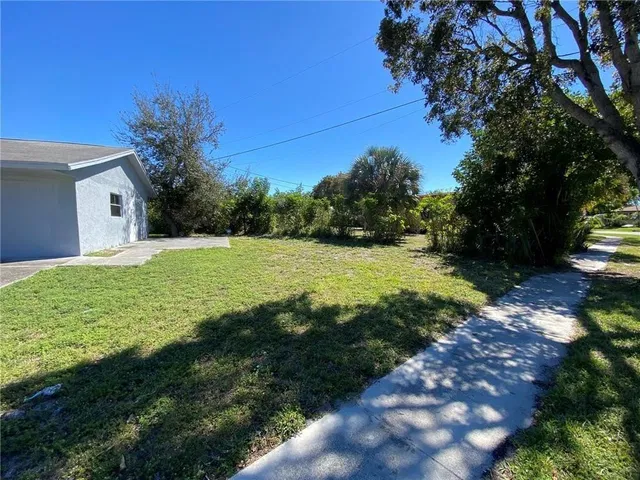 West Palm Beach Residence photo 15
