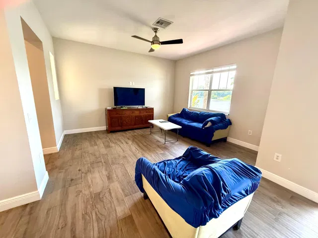 Cityside West Palm Beach Unit 1 photo 3