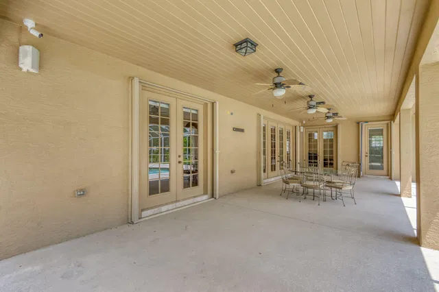  Residence photo 66
