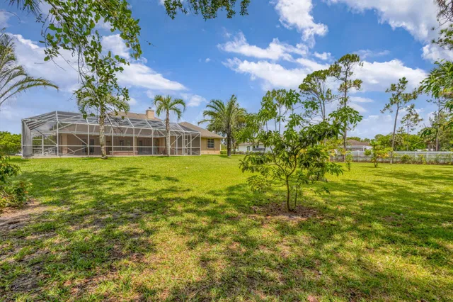  Residence photo 86