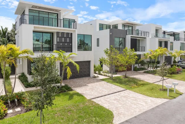 The Estates at Ocean Delray Residence photo 2