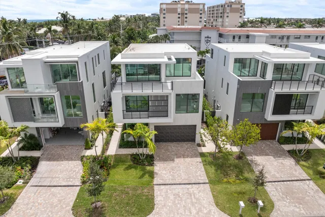 The Estates at Ocean Delray Residence photo 4