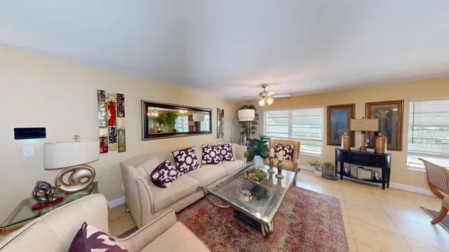West Palm Beach Residence photo 6