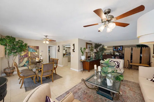 West Palm Beach Residence photo 15