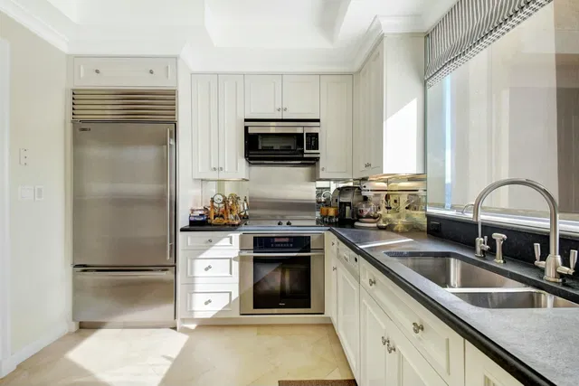 Palm Beach Biltmore Unit 606-T photo 10