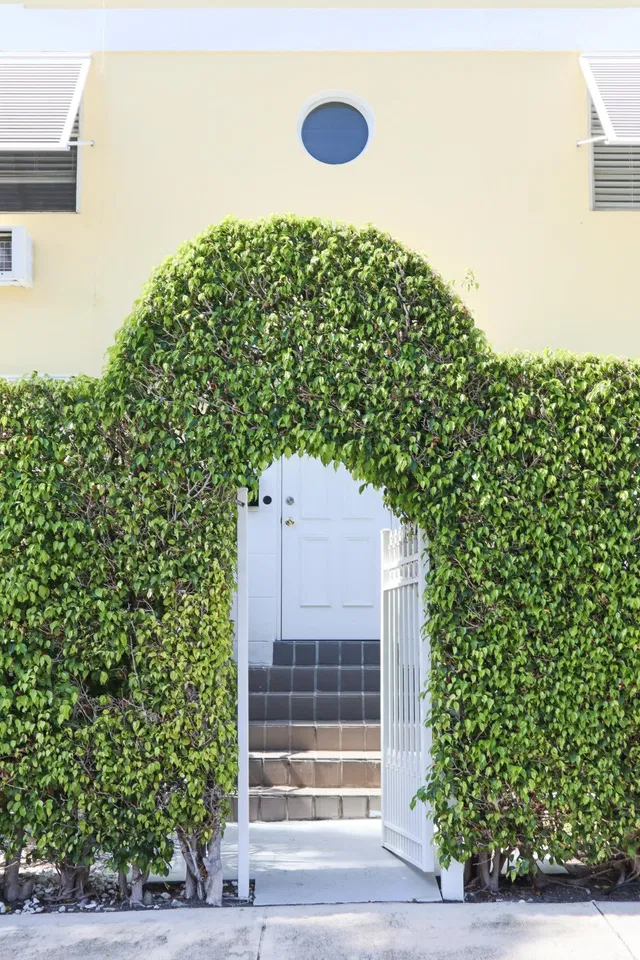 Residence photo 5