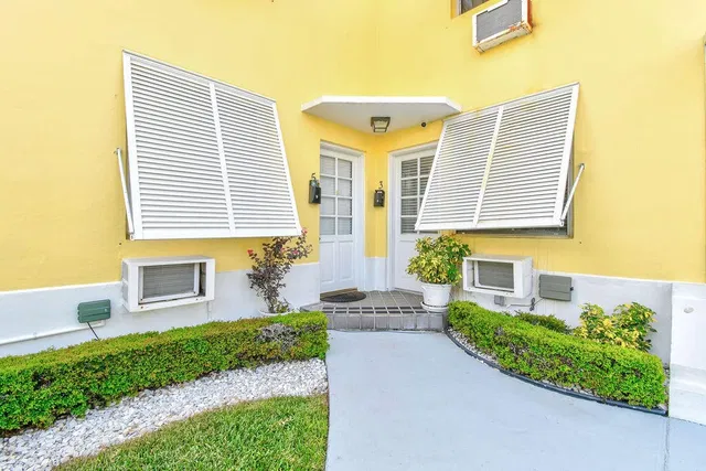 Residence photo 10