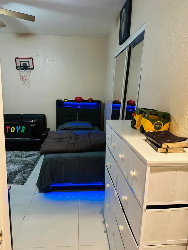 West Palm Beach Residence photo 25