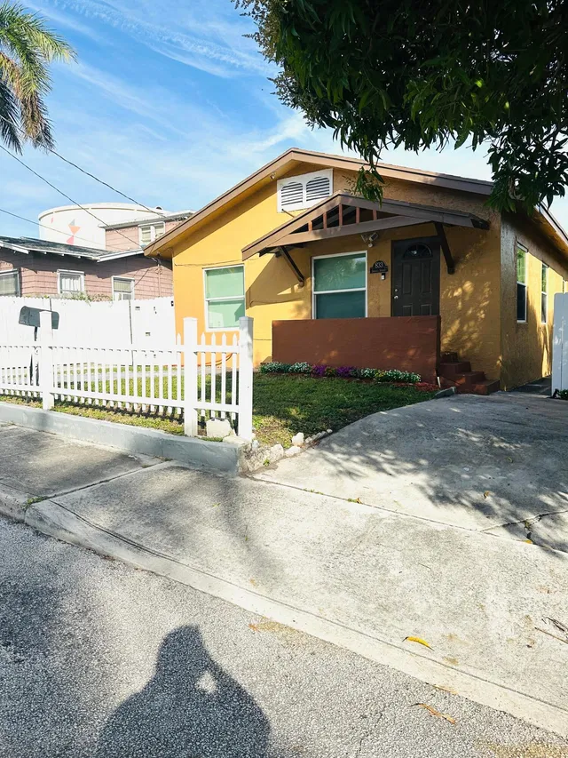 West Palm Beach Residence photo 53