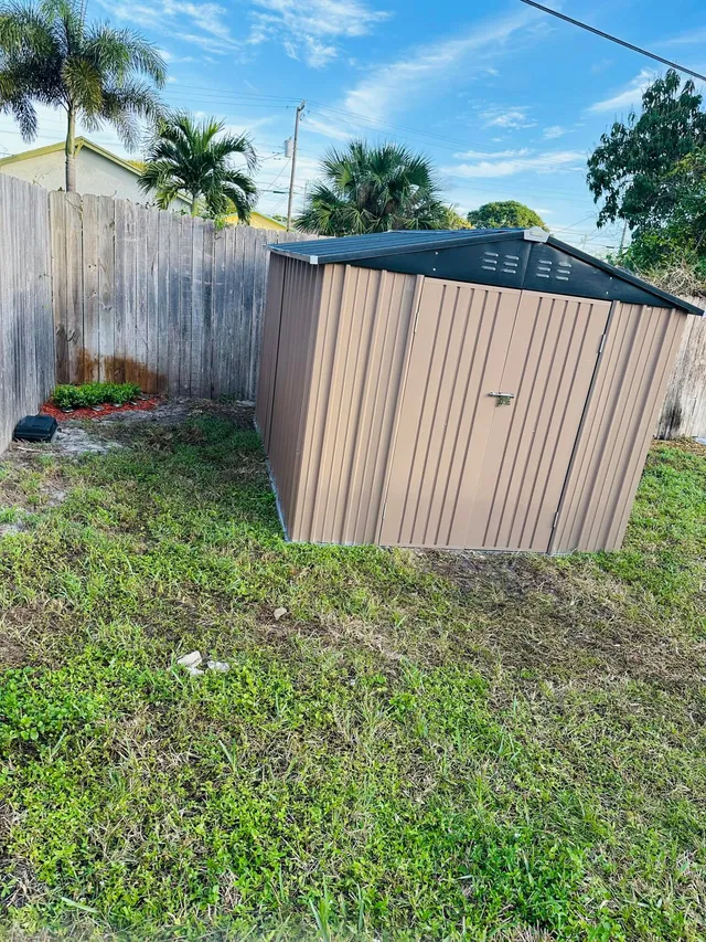 West Palm Beach Residence photo 69
