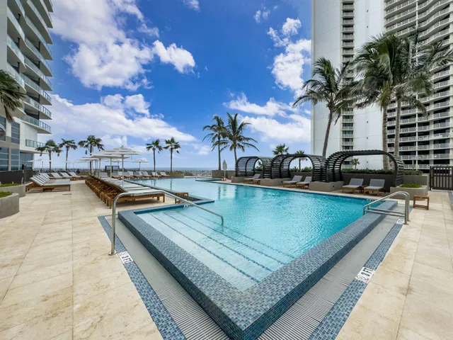 Amrit Ocean Resort & Residences Unit H1504 photo 62