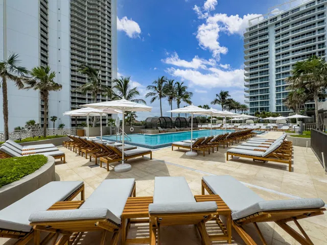 Amrit Ocean Resort & Residences Unit H1504 photo 64