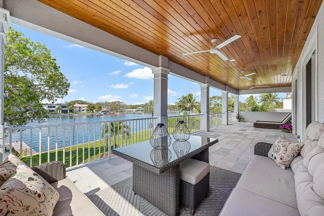 Juno Isles Residence photo 22