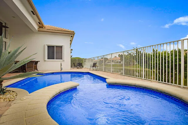Boca Grove Residence photo 29