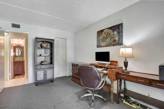 Unit 212 photo 12