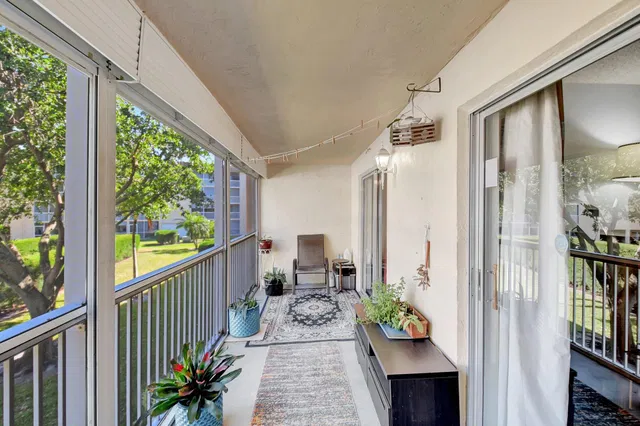 Unit 212 photo 15