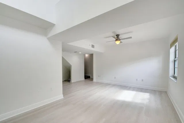 610 Clematis Unit 130 photo 7