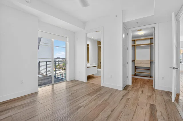 Tower 155 Unit 1014 photo 15