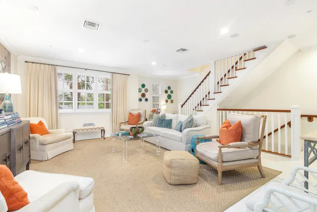 Magnolia Court Residence photo 5