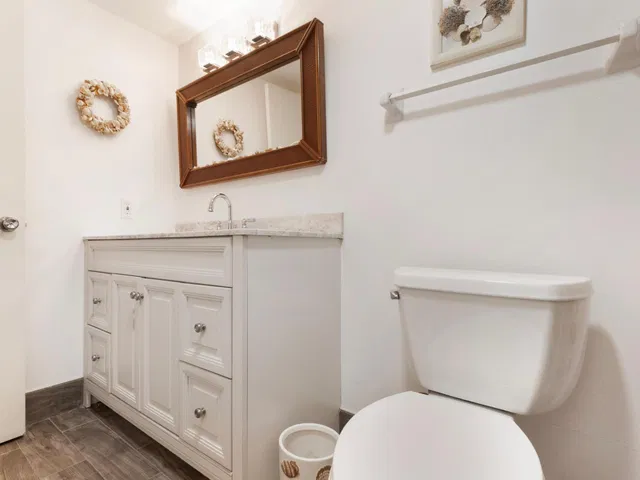  Unit 103 photo 25