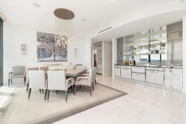 The Bristol Palm Beach Unit 1704 photo 7