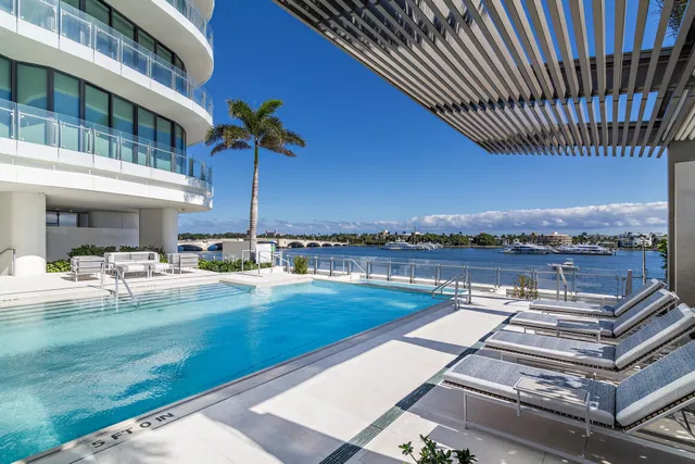 The Bristol Palm Beach Unit 1704 photo 14