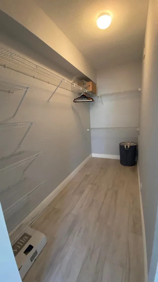 Unit 104 photo 15