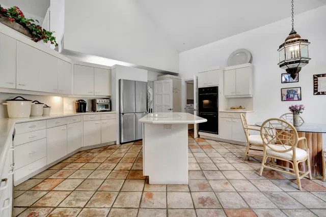 Frenchman's Creek Residence photo 10