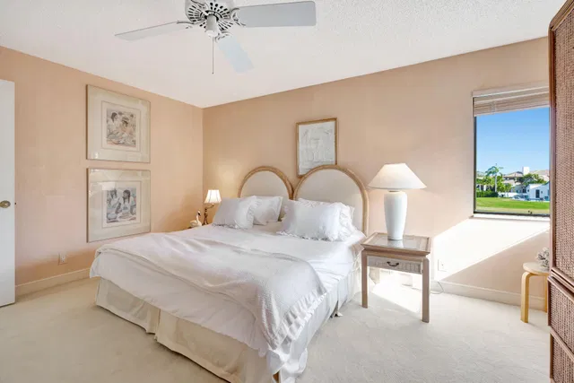 Frenchman's Creek Residence photo 15