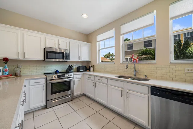 Cityside West Palm Beach Unit 2 photo 8