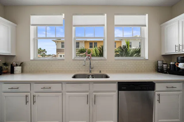 Cityside West Palm Beach Unit 2 photo 9