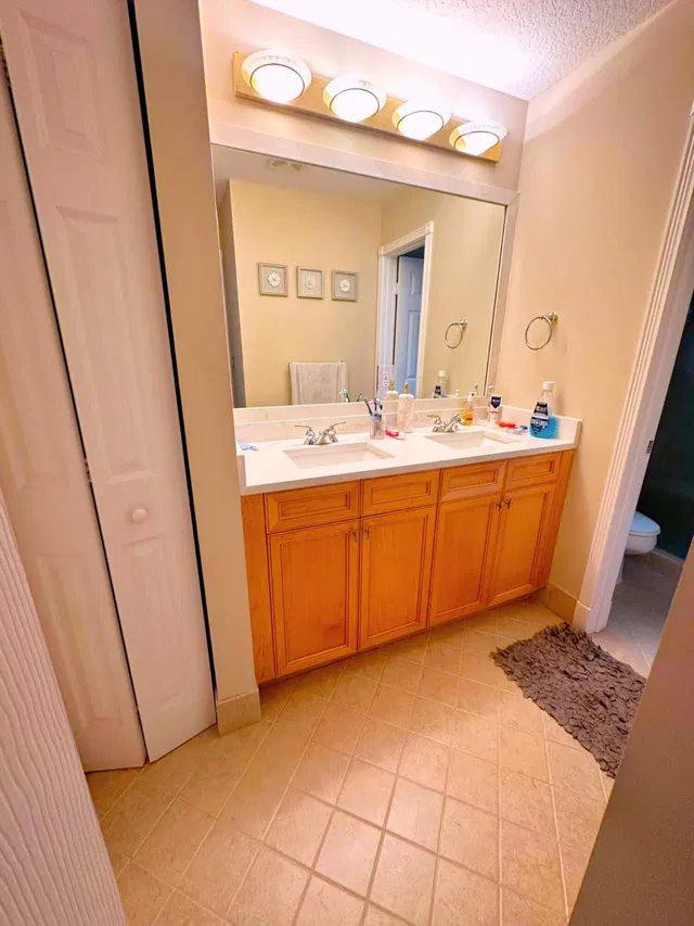 Residence photo 65
