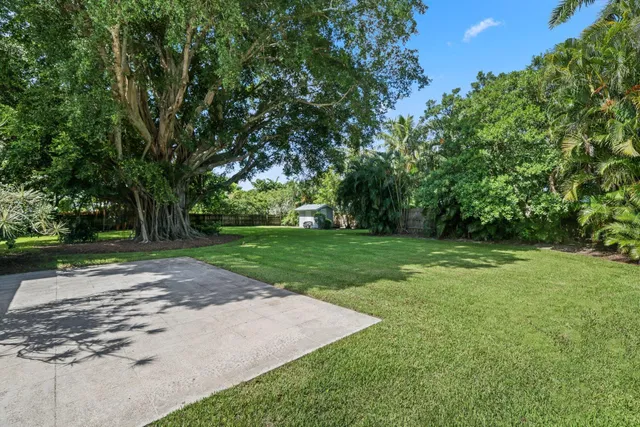 Residence photo 36
