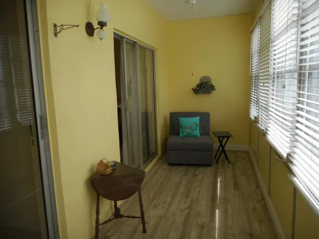 Unit 106 photo 17