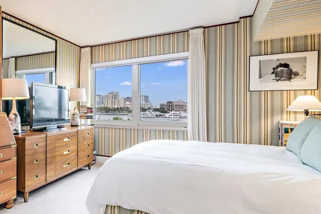Palm Beach Towers, Palm Beach Unit 320b photo 13