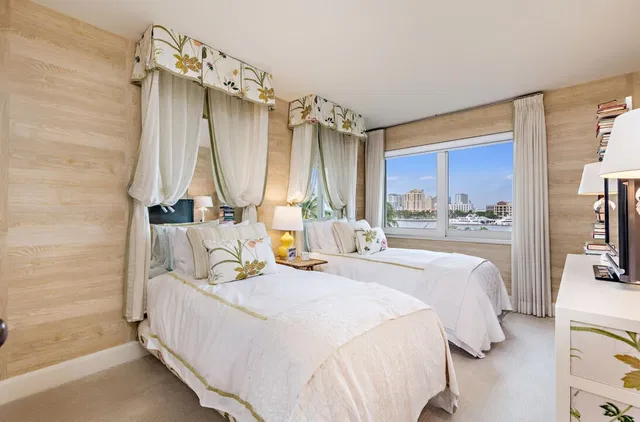 Palm Beach Towers, Palm Beach Unit 320b photo 14