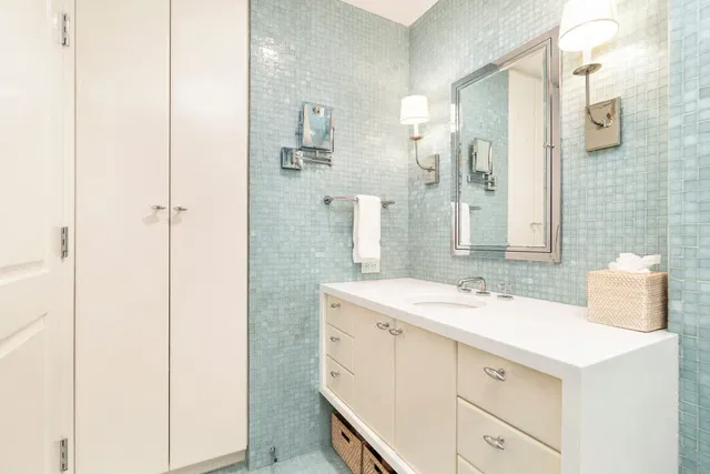 Palm Beach Towers, Palm Beach Unit 320b photo 16