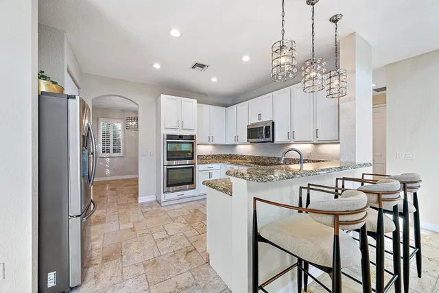 Canterbury Place Residence photo 9