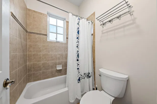 Canterbury Place Residence photo 23