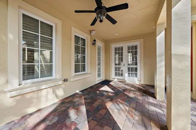 Canterbury Place Residence photo 26