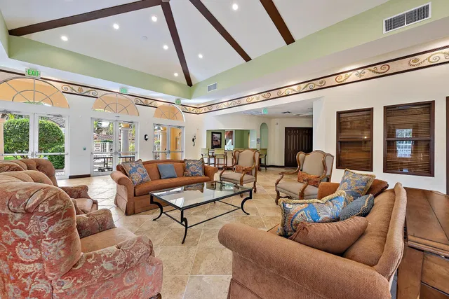 Canterbury Place Residence photo 40