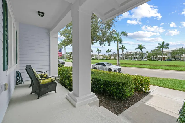 Mallory Creek Abacoa Residence photo 6
