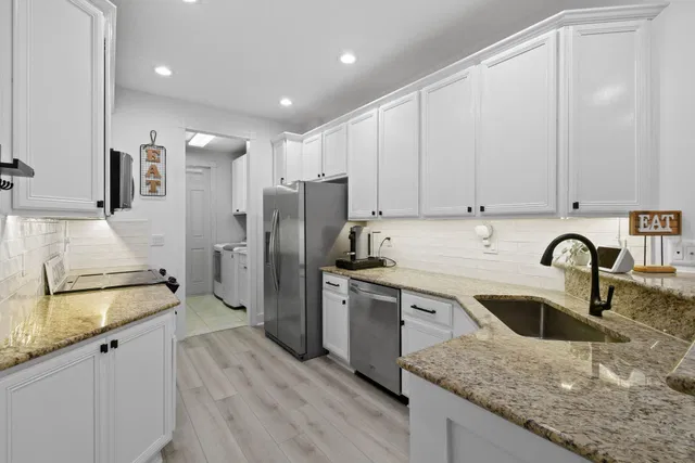 Mallory Creek Abacoa Residence photo 8